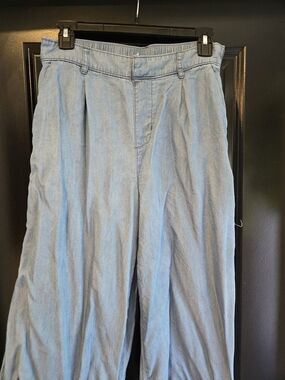 Light Wash Wide Jean-like Leg Pants - Light Blue